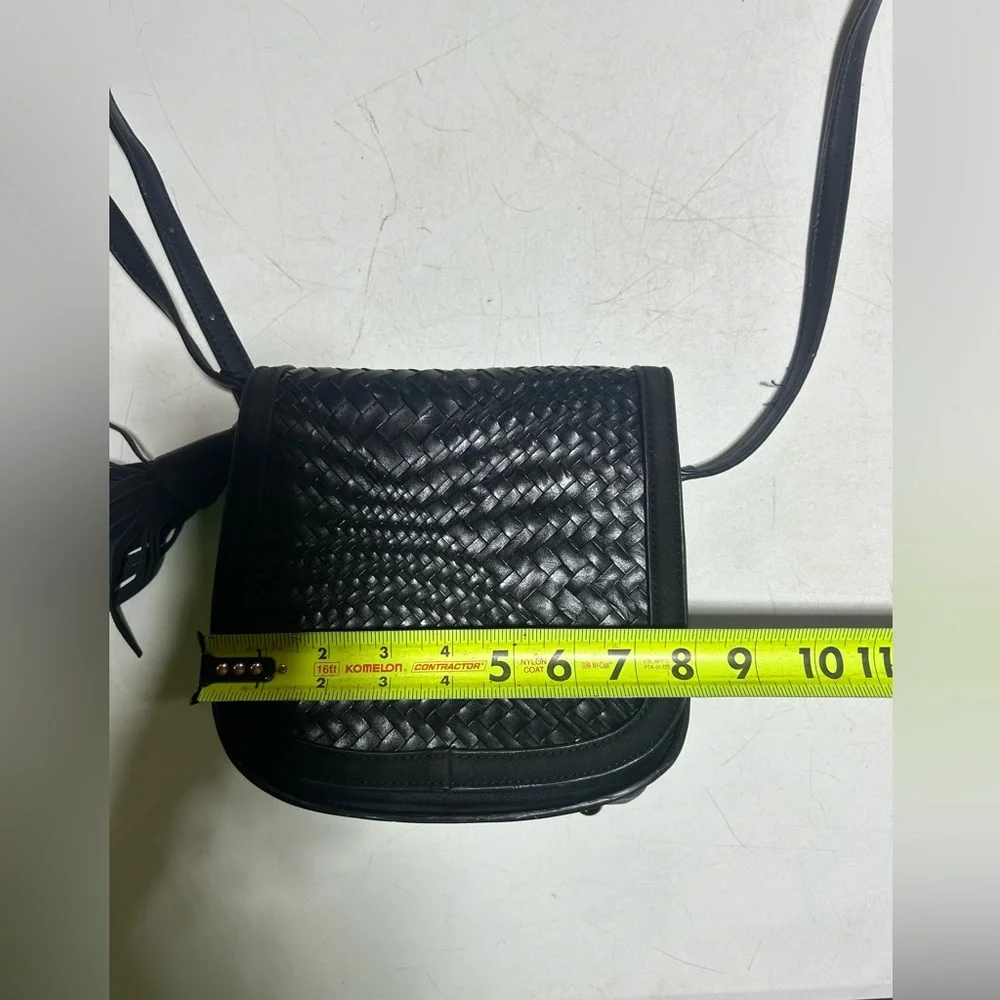 Gussaci Faux Leather/Suede Black Shoulder Bag - Picture 9 of 11